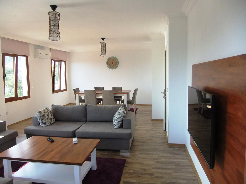 The Townhouse Apartment カシュ 部屋 写真